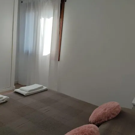 A Diego * او غروف